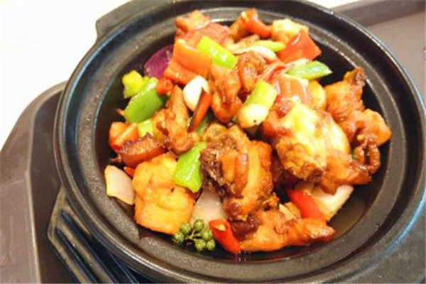 張吉記砂鍋飯加盟費多少