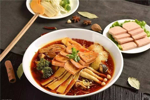 三顧冒菜加盟費是多少