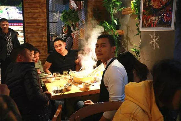 熊貓有空火鍋串串加盟