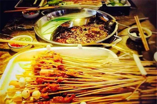 大斌家串串火鍋加盟費
