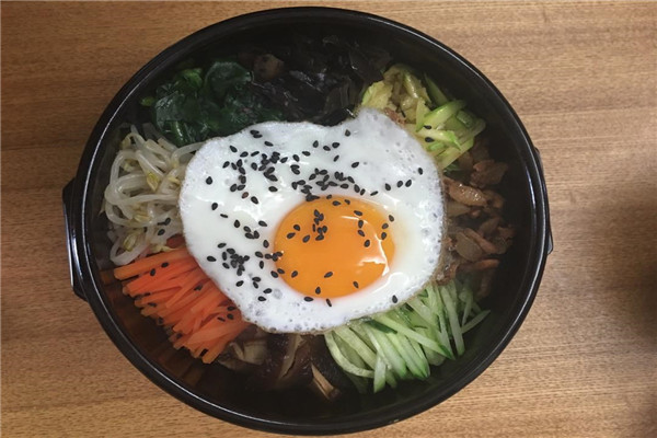 石代鮮瘋石鍋飯加盟費多少錢