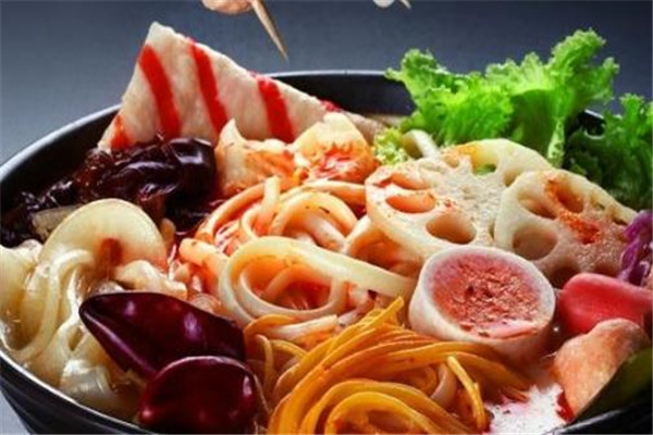 小夫妻麻辣燙加盟費多少錢