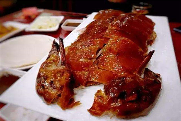果木烤鴨加盟費(fèi)多少錢