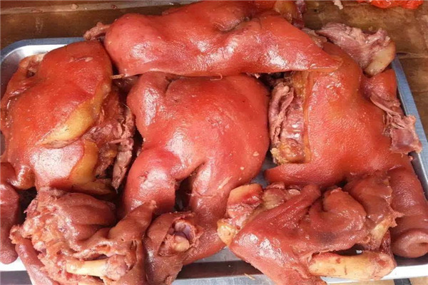 正宗柴溝堡熏肉技術