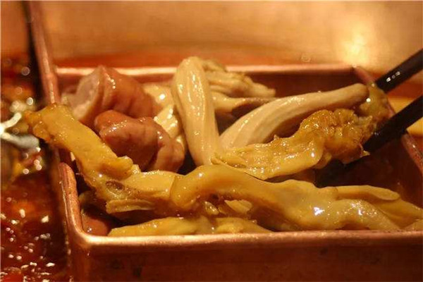 斌弟鹵味火鍋要多少錢