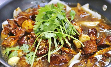 乾王府護心肉鍋加盟