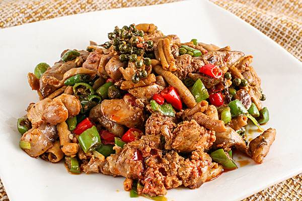 霸主搖滾炒雞加盟費