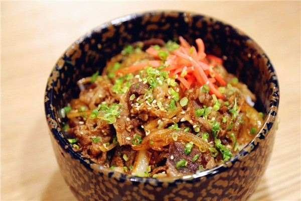和番丼飯加盟費用是多少