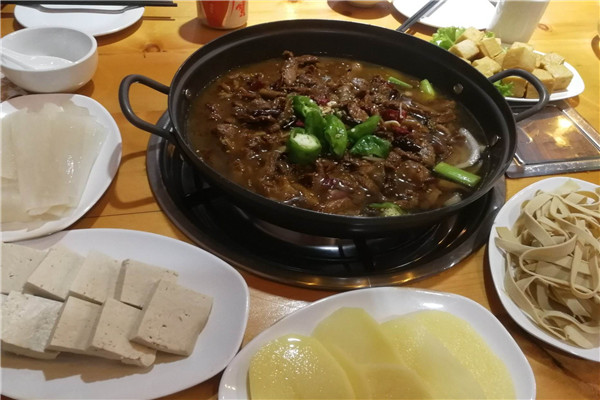 乾王府護心肉鍋怎么樣