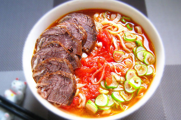 楊記蹺腳牛肉面配方