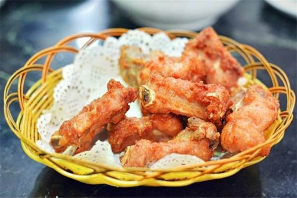 骨貨仔香炸潮牌