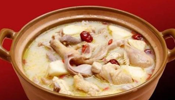 美顏素豬肚雞湯火鍋怎么樣