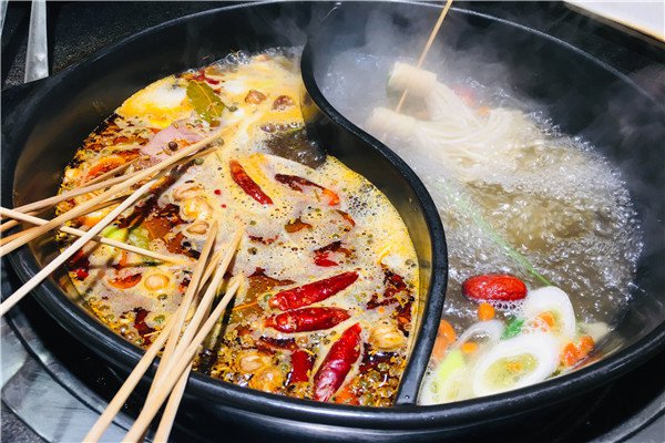 嘿哆串串串香店加盟費多少錢