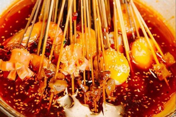 串門(mén)兒串串香加盟費(fèi)需要多少