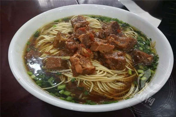 東吳面館