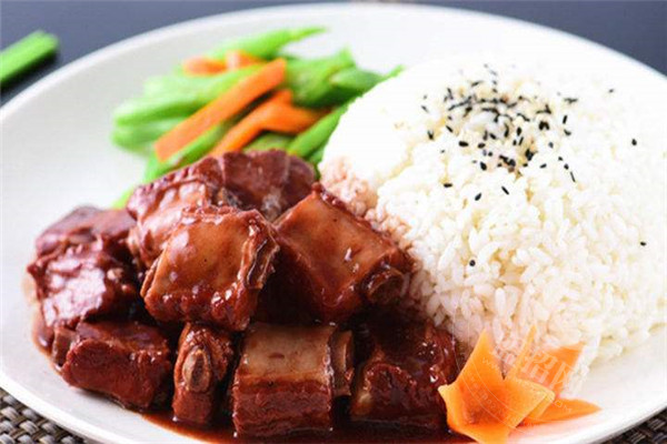 京九排骨米飯加盟靠譜嗎