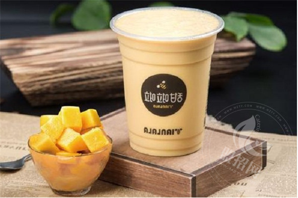甜啦啦奶茶店加盟費(fèi)多少錢