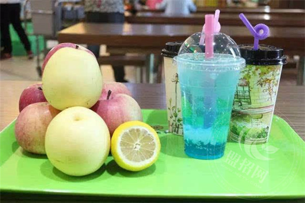 奶茶店加盟費大概多少