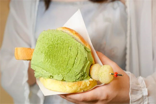 花阪亭冰淇淋菠蘿包加盟費(fèi)