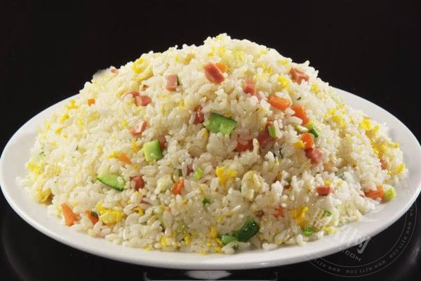 友回憶炸串炒飯騙局