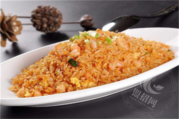 友回憶炸串炒飯騙局