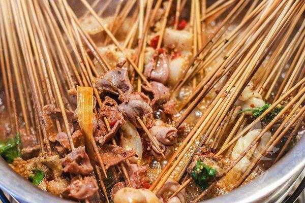 簽王之王串串火鍋加盟條件