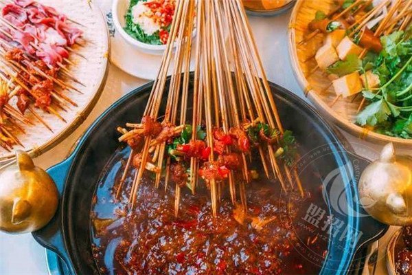 袁記串串香加盟