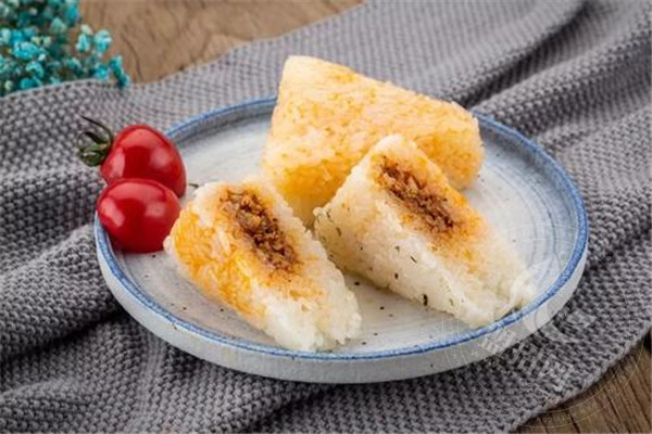烏飯團(tuán)加盟費(fèi)多少