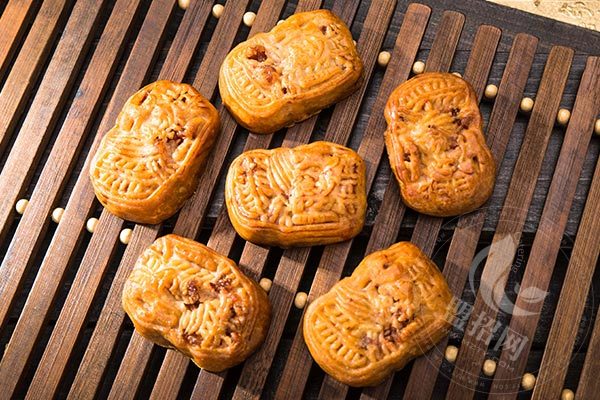 鮑師傅糕點(diǎn)怎么加盟