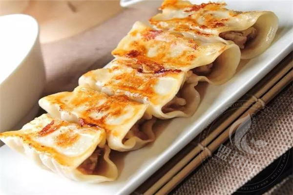 趙奶奶水餃鍋貼店