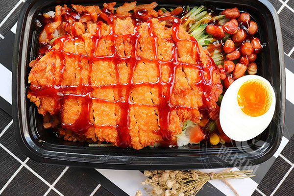 炊事班脆皮雞烤肉飯加盟總部在哪