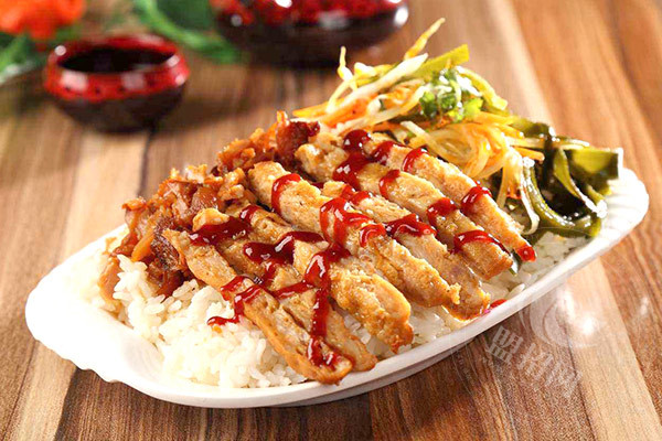 饞嘴貓烤肉拌飯