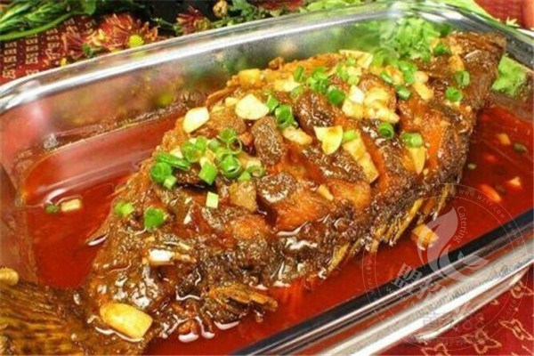 加盟村夫烤魚店為什么要200萬