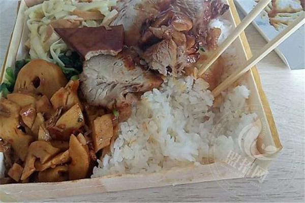 開個大快活快餐店需要多少錢