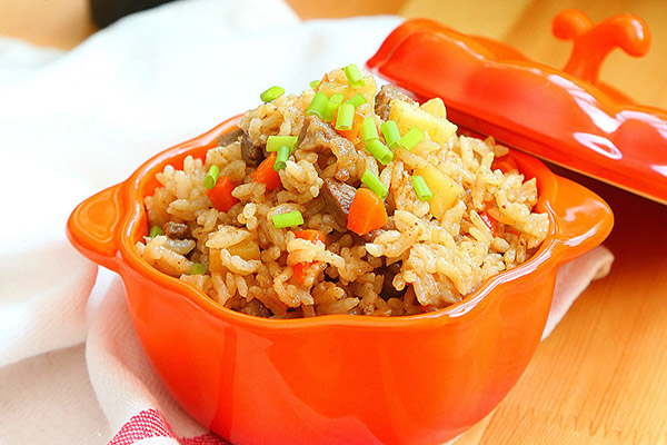 懶人燜飯加盟條件