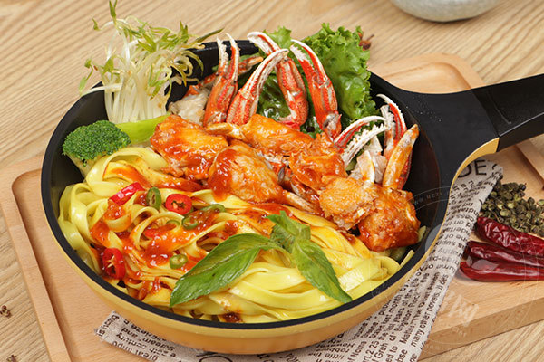 鯊魚杰克小海鮮燜面加盟費