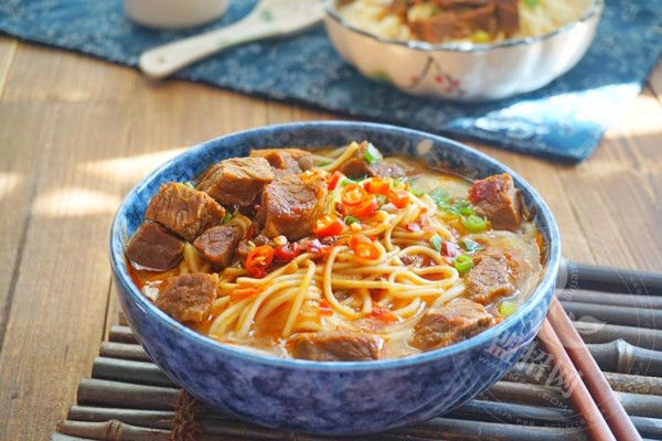 李先生牛肉面加盟利潤
