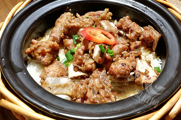 張記砂鍋飯加盟費多少
