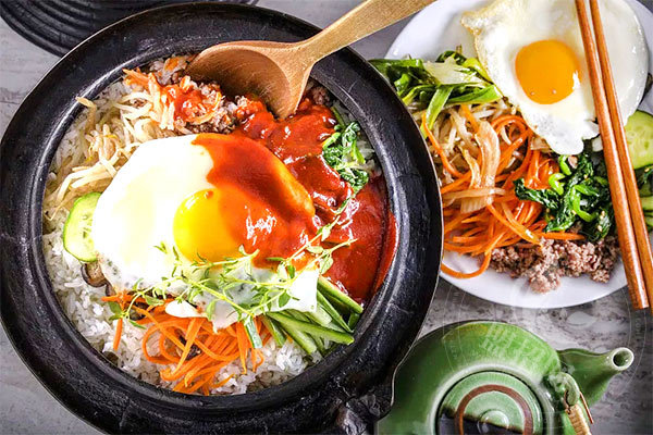 誠(chéng)吉石韓石鍋拌飯