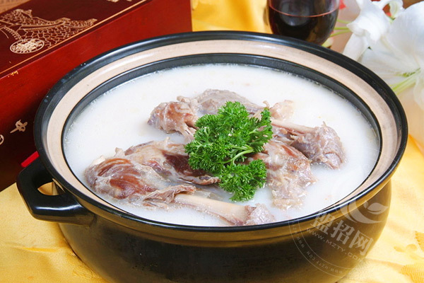 隆堯羊湯